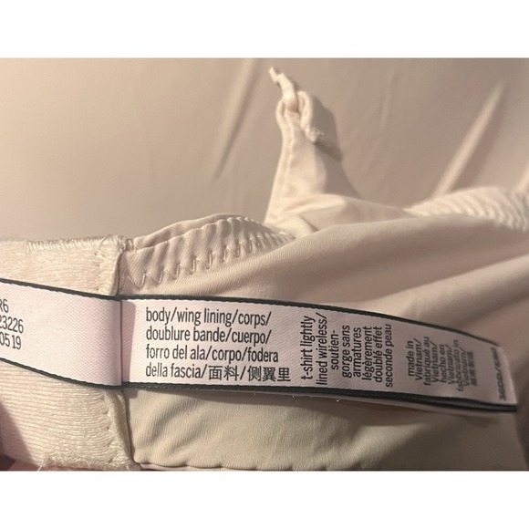Victoria's Secret Bra 36DD T-Shirt Lightly Lined Wireless Beige Nude Convertible - Picture 7 of 9
